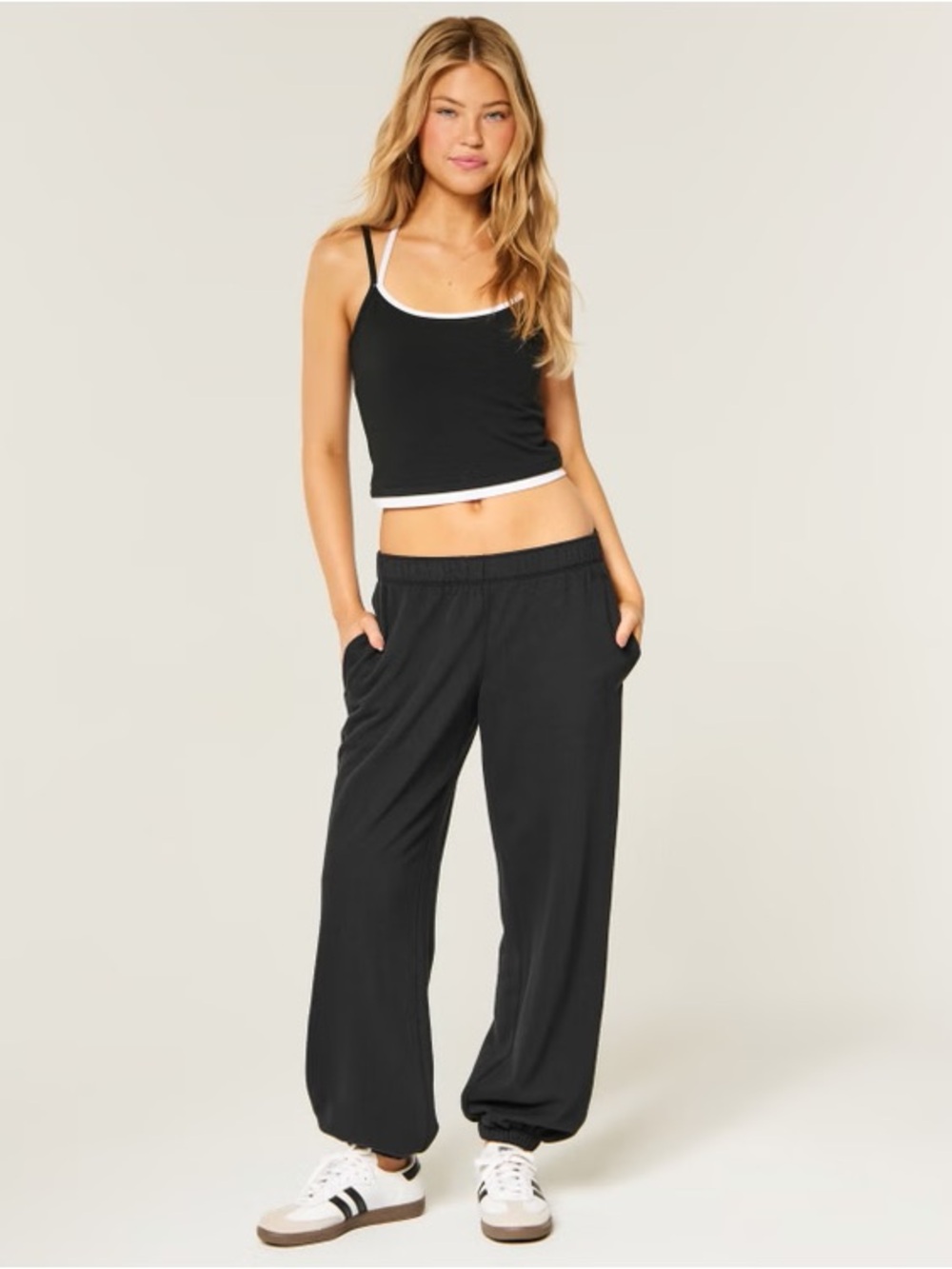 black hollister sweatpants